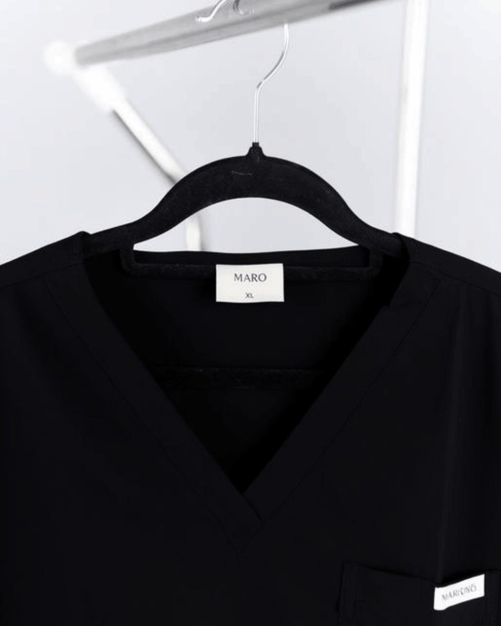 THE EVERYDAY SCRUB SET – ONYX BLACK