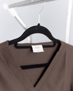 THE EVERYDAY SCRUB SET CHOCOLATE (MOCHA)